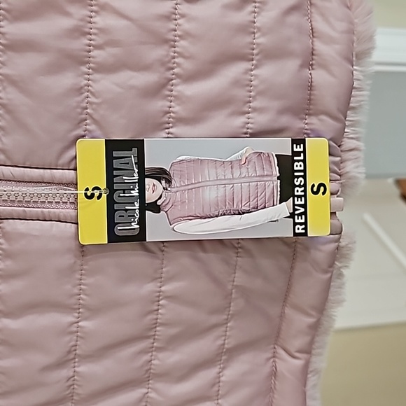 Nicole Miller Reversable Vest - Picture 3 of 4